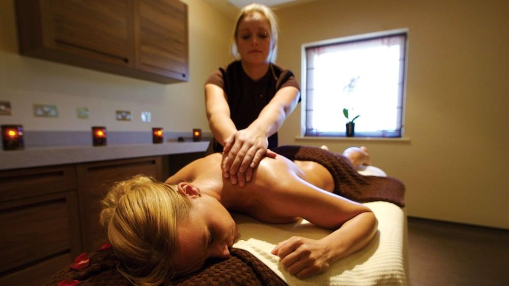 Donnington Valley Hotel, Golf & Spa Newbury  Buitenkant foto