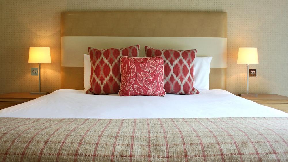 Donnington Valley Hotel, Golf & Spa Newbury  Buitenkant foto