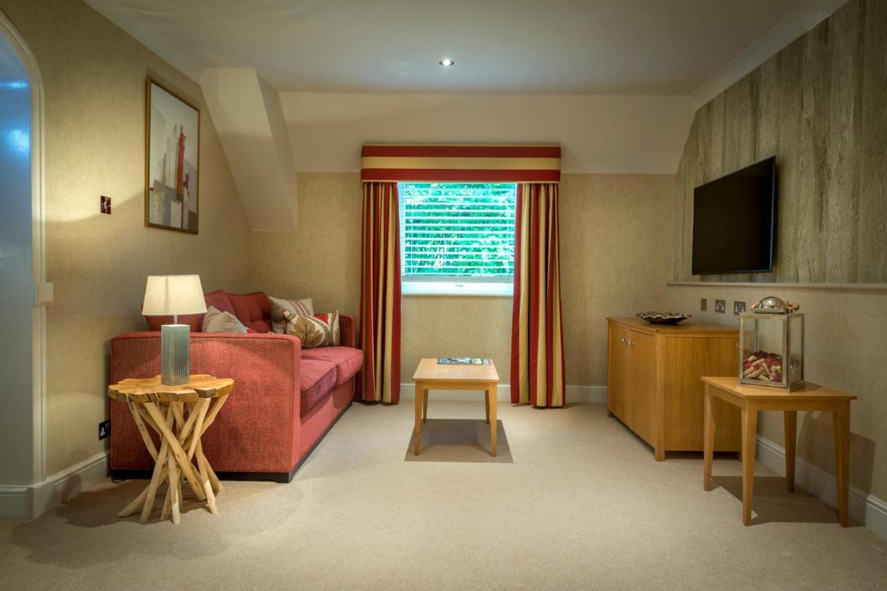 Donnington Valley Hotel, Golf & Spa Newbury  Buitenkant foto