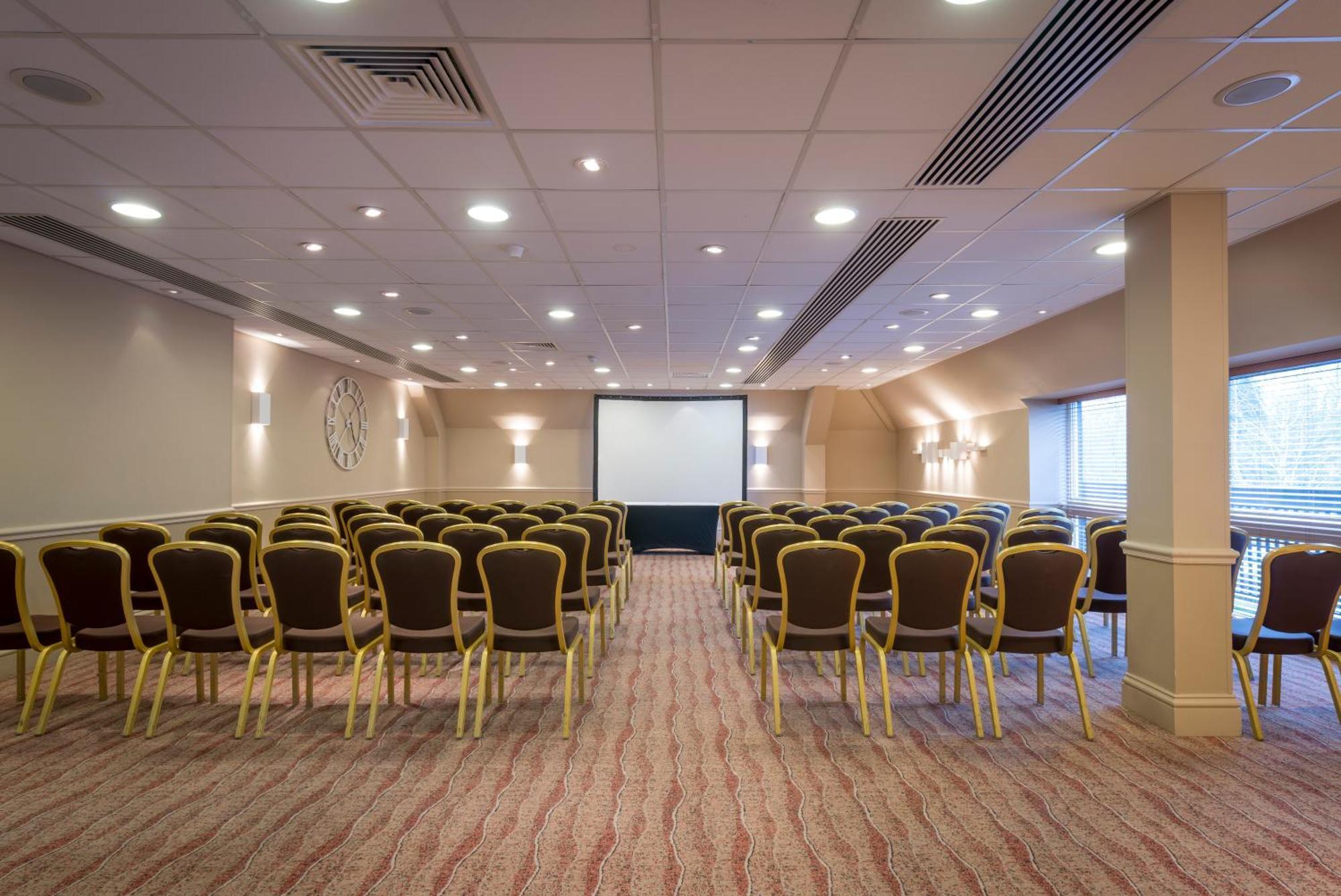 Donnington Valley Hotel, Golf & Spa Newbury  Buitenkant foto
