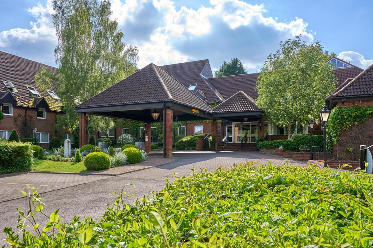 Donnington Valley Hotel, Golf & Spa Newbury  Buitenkant foto