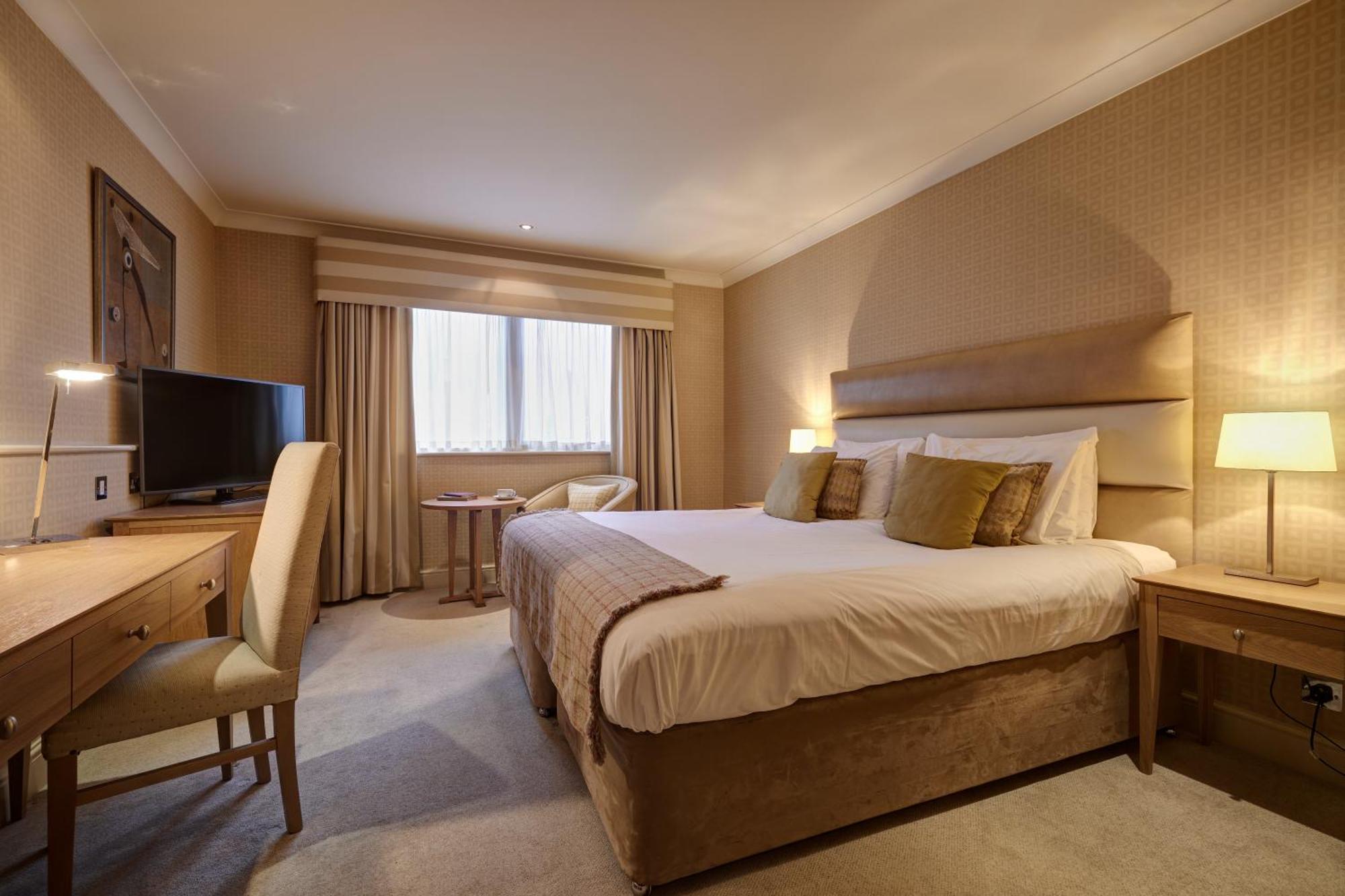 Donnington Valley Hotel, Golf & Spa Newbury  Buitenkant foto